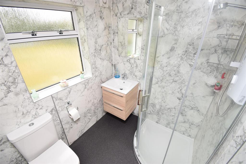 Shower room.jpg