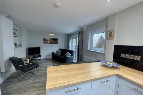 Y Nyth Poplar Row, Aberystwyth, SY23 2JX