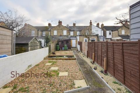 143 Windmill Lane, Cheshunt, Waltham Cross, EN8 9AR