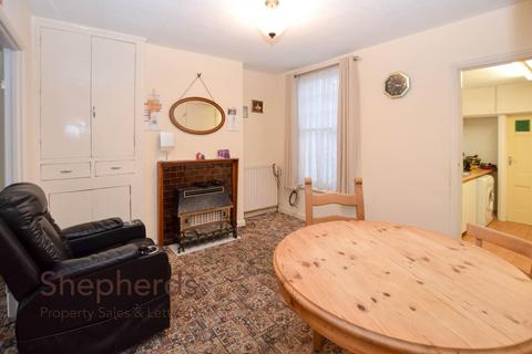 143 Windmill Lane, Cheshunt, Waltham Cross, EN8 9AR
