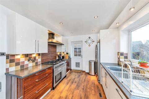 124 Fairfield, Buntingford, SG9 9NY