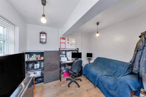 124 Fairfield, Buntingford, SG9 9NY