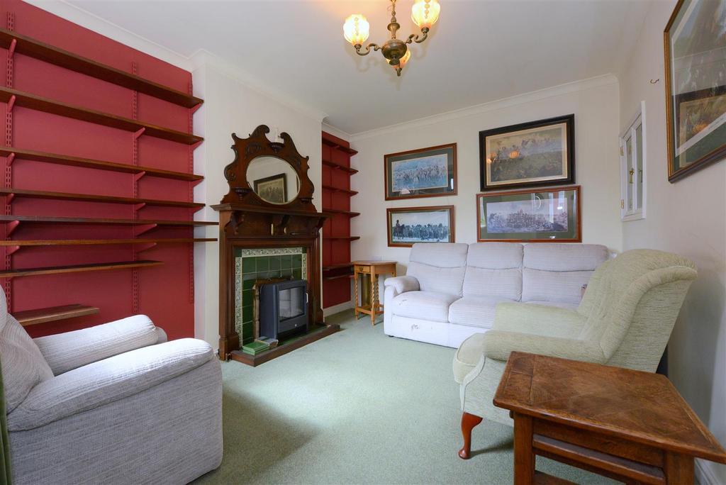 Canon Street, Cherry Orchard, Shrewsbury 3 bed semidetached house for