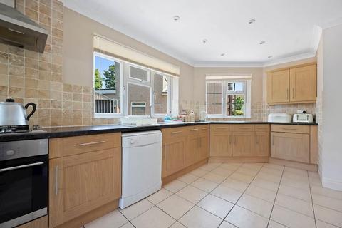46 Fernhurst Road, Ashford, TW15 1AH