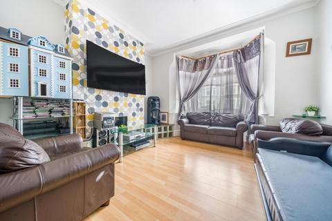 84 Muirkirk Road, London, SE6 1BH
