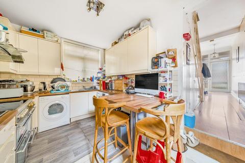 84 Muirkirk Road, London, SE6 1BH