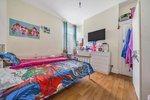 84 Muirkirk Road, London, SE6 1BH