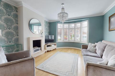 39 Dennis Road, Gravesend, DA11 7NN