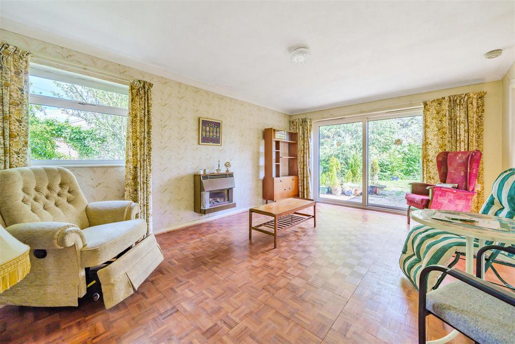 Ebble Mead, Bedford 3 bed house for sale £325,000