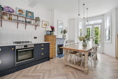 14a Wiverton Road, London, SE26 5HY