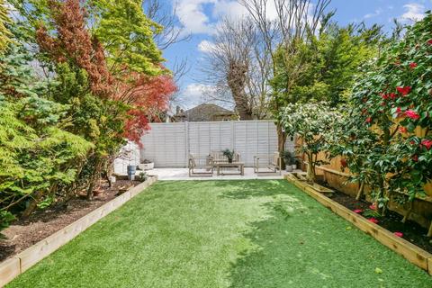 14a Wiverton Road, London, SE26 5HY