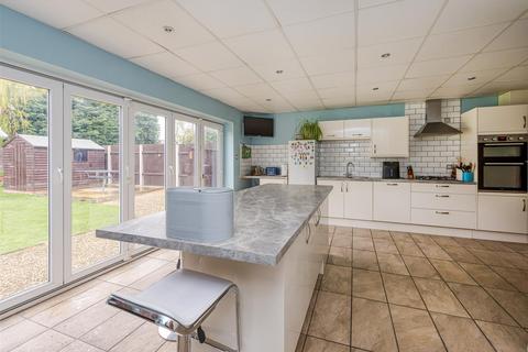 74 Langley Road, Wolverhampton, WV3 7LH