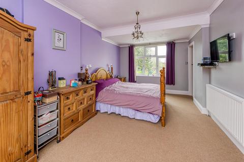 74 Langley Road, Wolverhampton, WV3 7LH