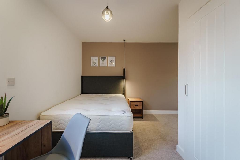 Wren Street, Coventry 1 bed in a house share £775 pcm (£179 pw)