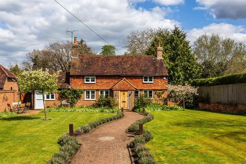 Willow Cottage Coxcombe Lane, Chiddingfold, Godalming, GU8 4QF