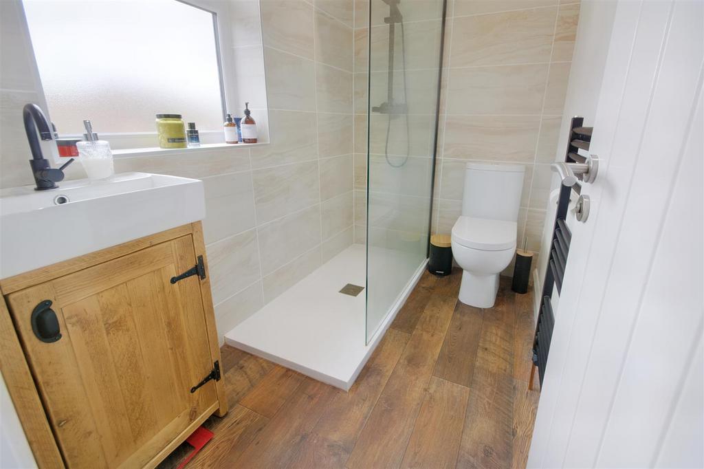 Bathroom.jpeg
