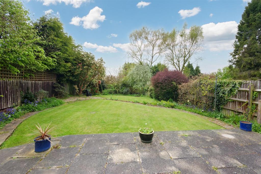 Garden DSC 8930.jpeg