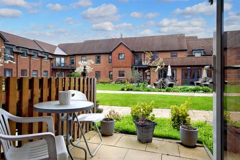 1 bedroom apartment for sale, , St. Giles Mews, Stony Stratford, Milton Keynes, MK11 1HT