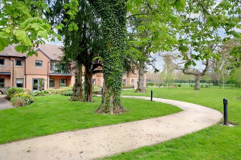 undefined, , St. Giles Mews, Stony Stratford, Milton Keynes, MK11 1HT