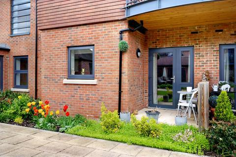 undefined, , St. Giles Mews, Stony Stratford, Milton Keynes, MK11 1HT