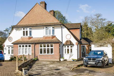 4 Park Close, Carshalton, SM5 3EU