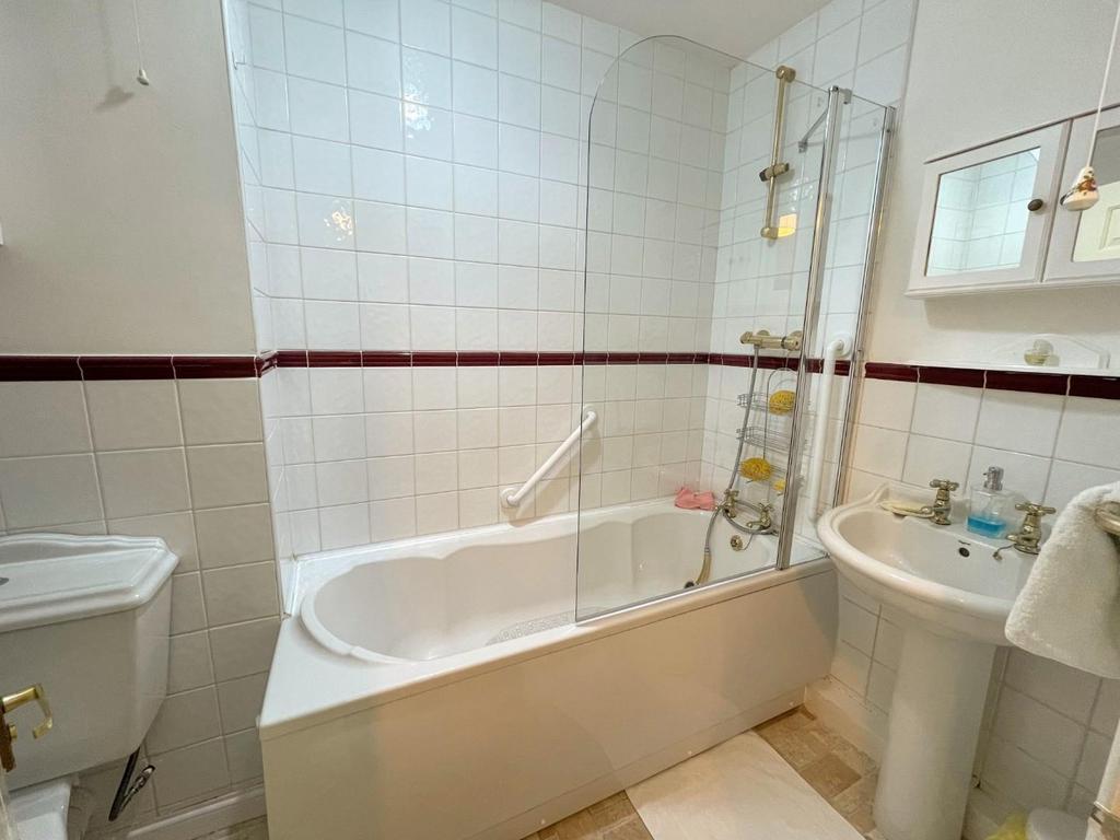 Bathroom/w.c.