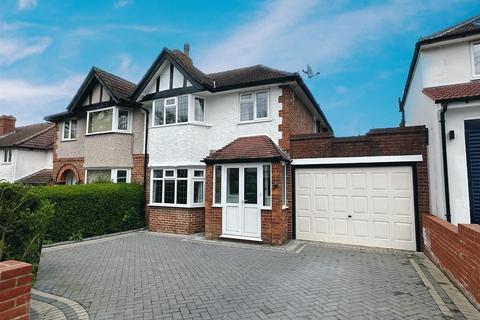 30 Byron Road, South Croydon, CR2 8DY
