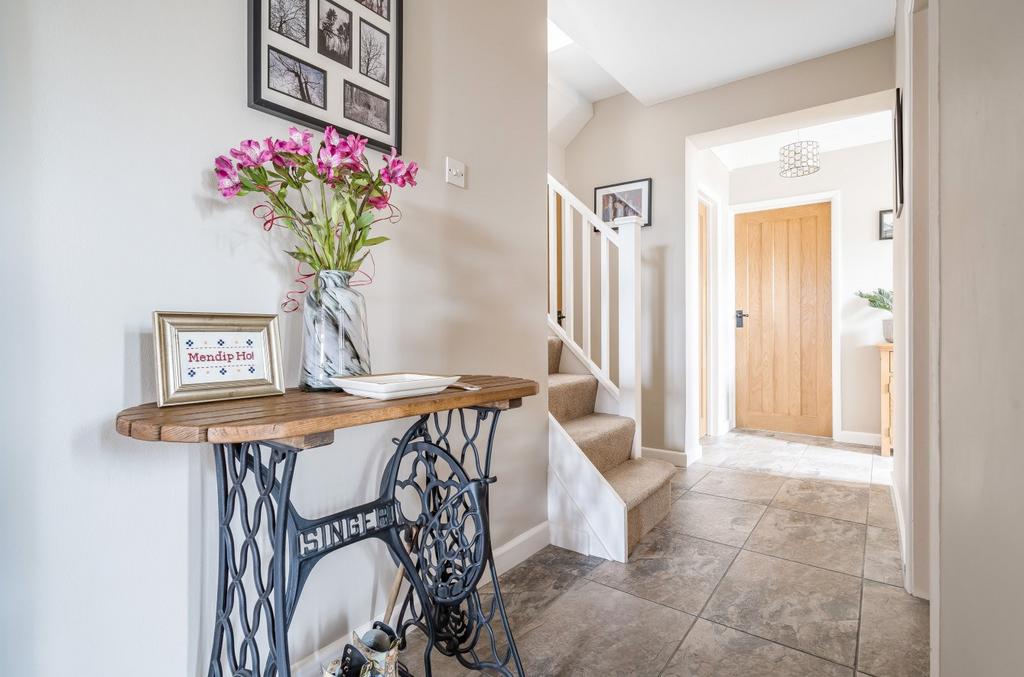 Greyfield Road, High Littleton... 5 bed detached house £575,000