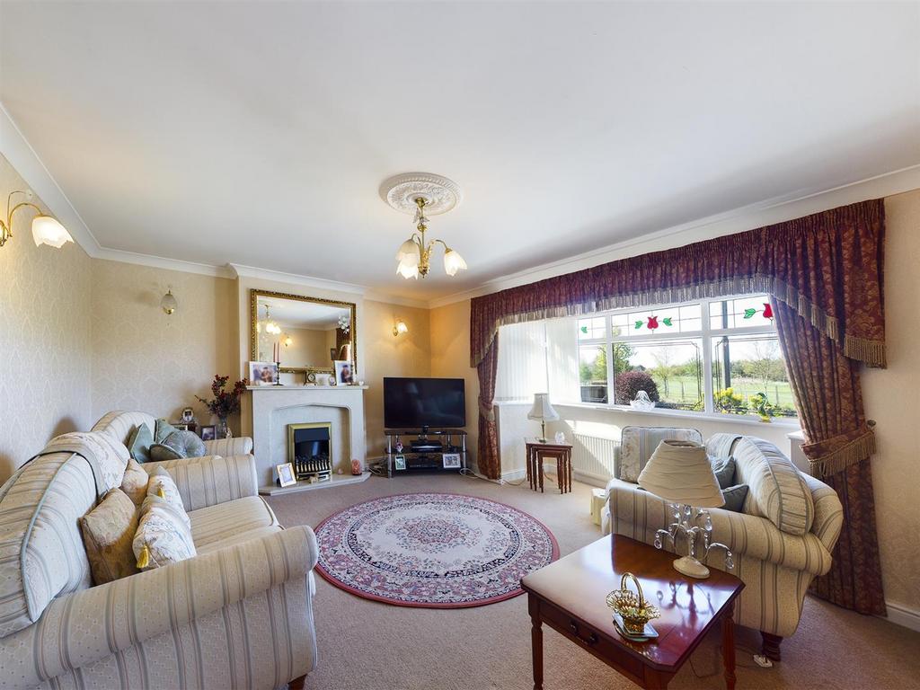 Kingston Road, Bridlington 3 bed detached bungalow for sale £349,950
