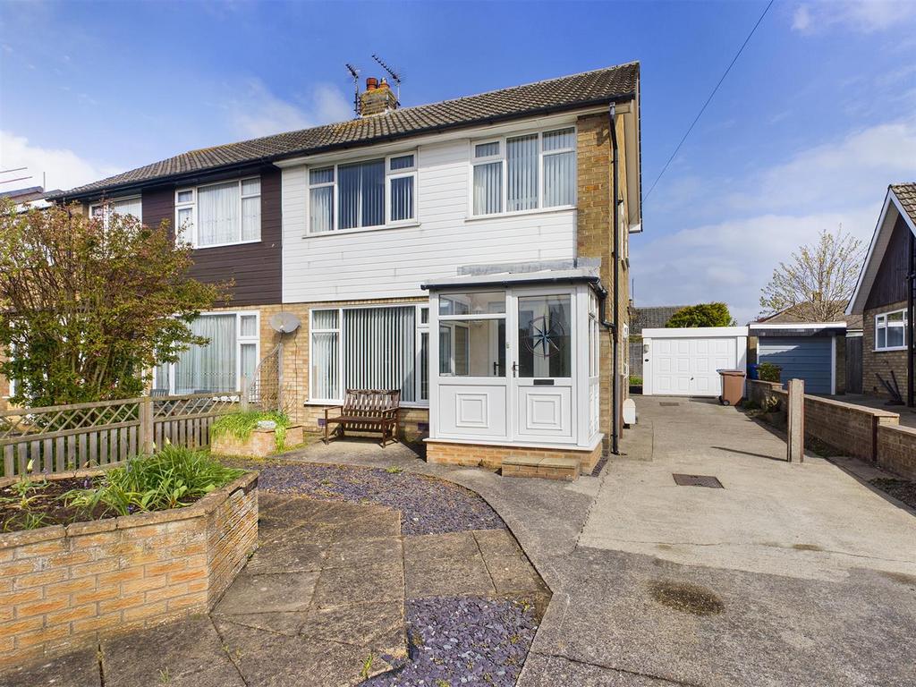 Marton Road, Bridlington 3 bed semidetached house for sale £210,000