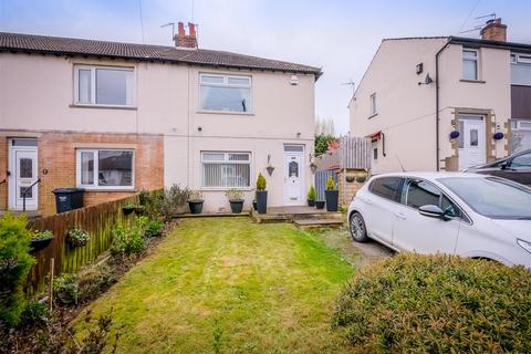 3 bedroom end of terrace house for sale, Garlick Street, Brighouse