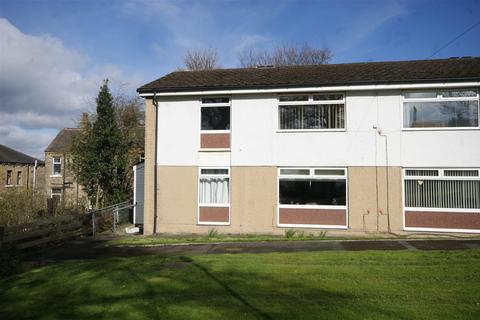 6 Ash Grove, Brighouse, HD6 1RB