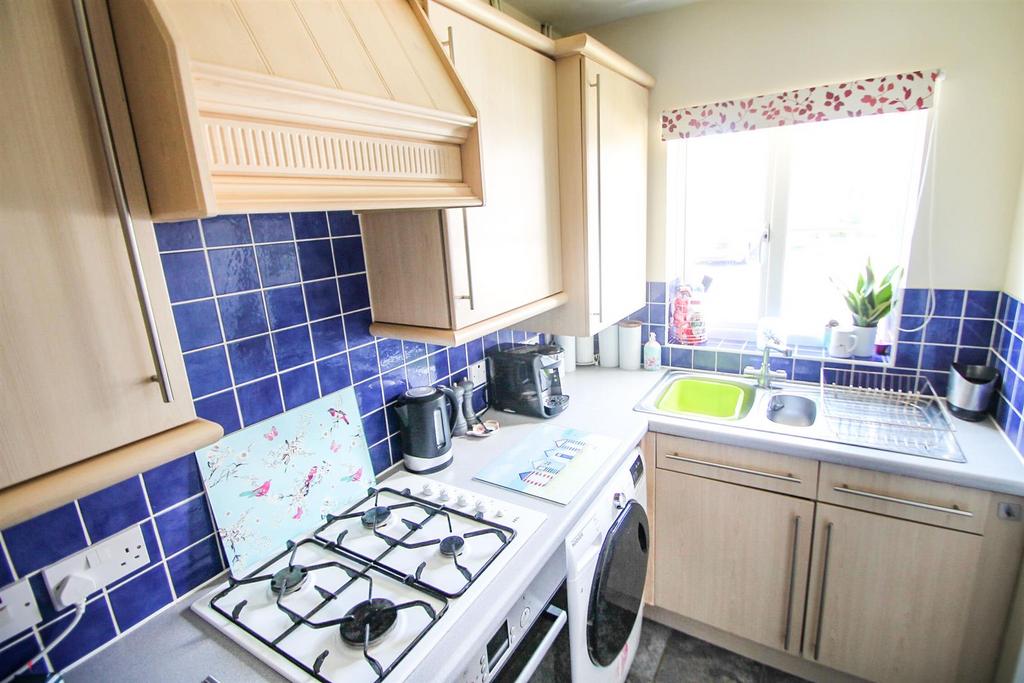 Dahn Drive, Ludlow 2 bed semidetached house for sale £190,000