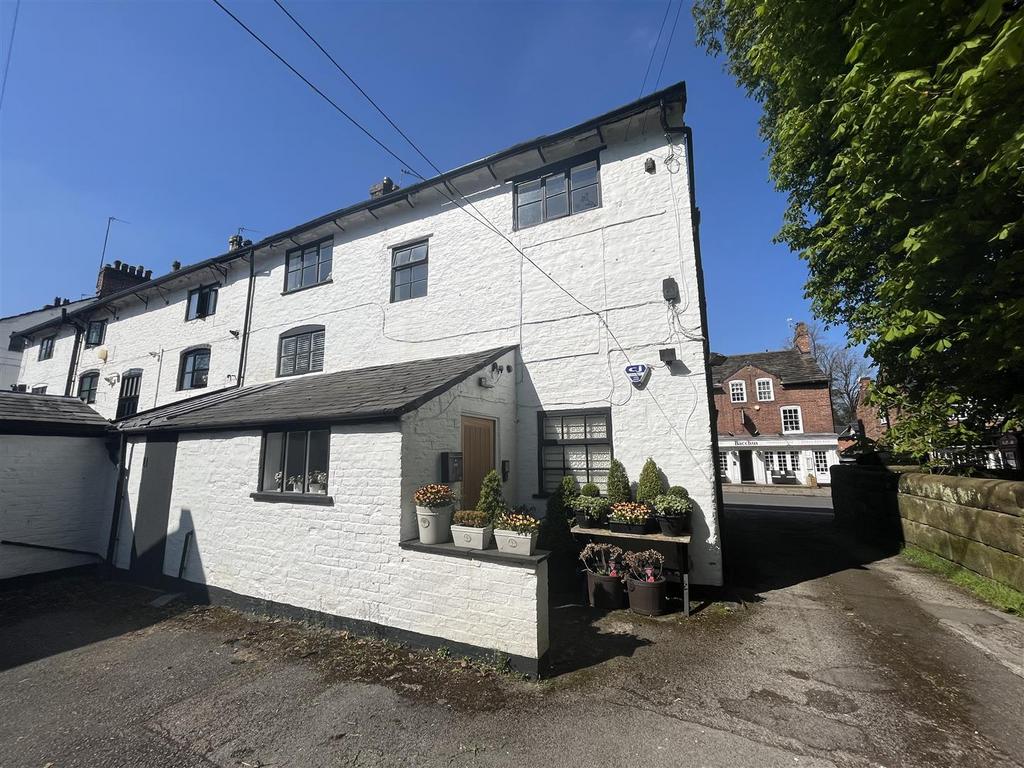 The Village, Prestbury, Macclesfield 2 bed apartment to rent £1,500 pcm (£346 pw)