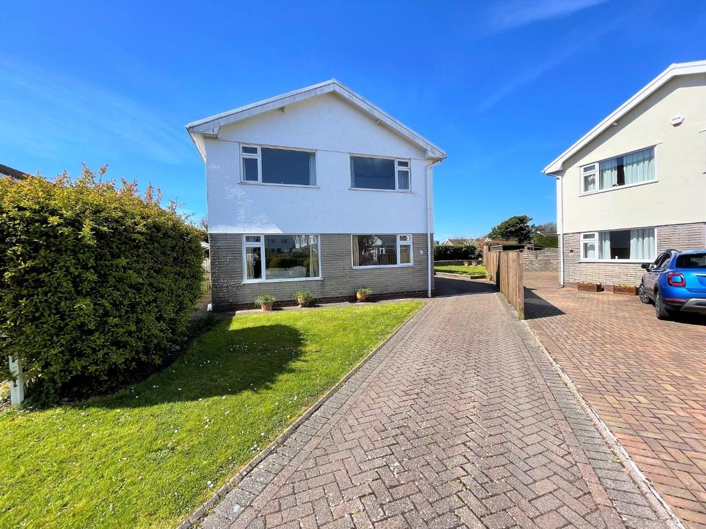 Gerretts Close, Swansea 4 bed detached house for sale £
