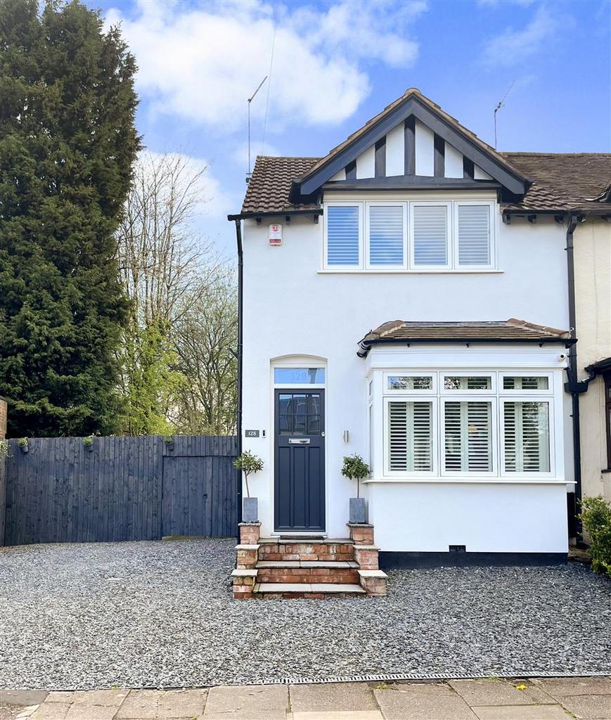 Balden Road, Birmingham B32 2 bed house £350,000