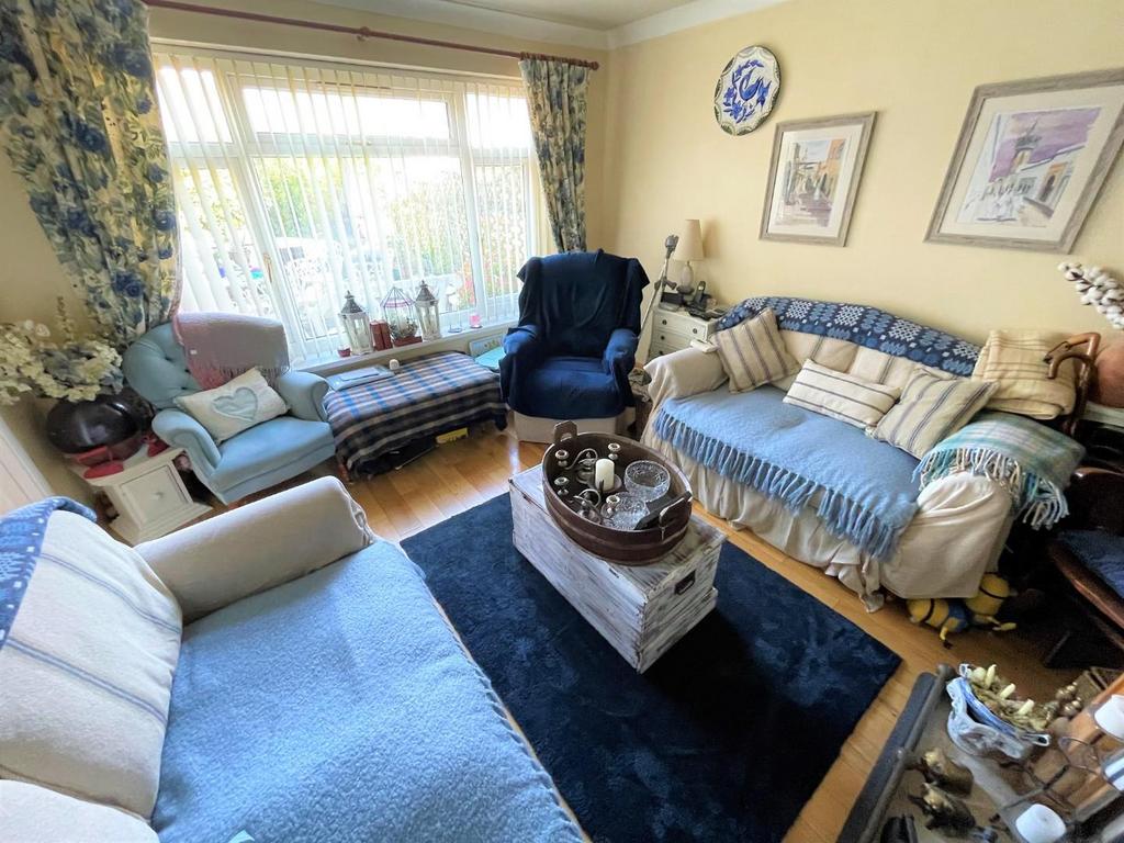 Northeron, West Cross, Swansea 3 bed end of terrace house for sale £