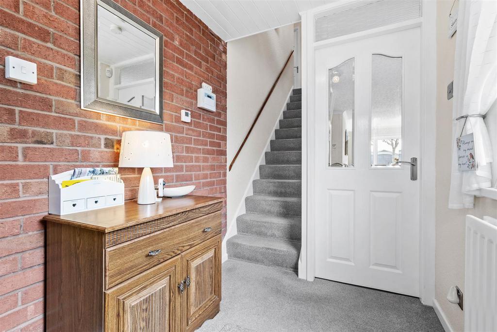 Chetwynd Drive, Whitestone, Nuneaton 3 bed detached house £318,500