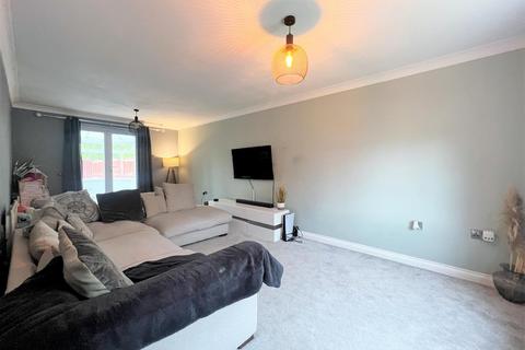 14 Alder Close, Brough, HU15 1ST