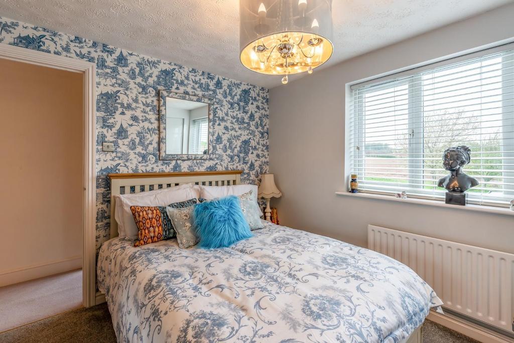 8550541-interior28.jpg