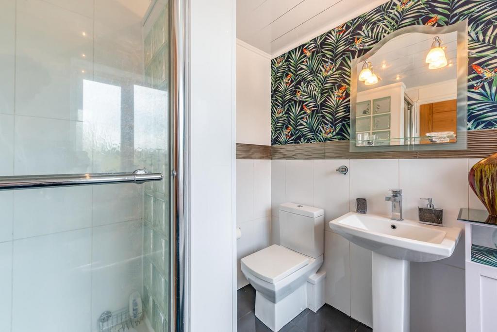 8550541-interior37.jpg