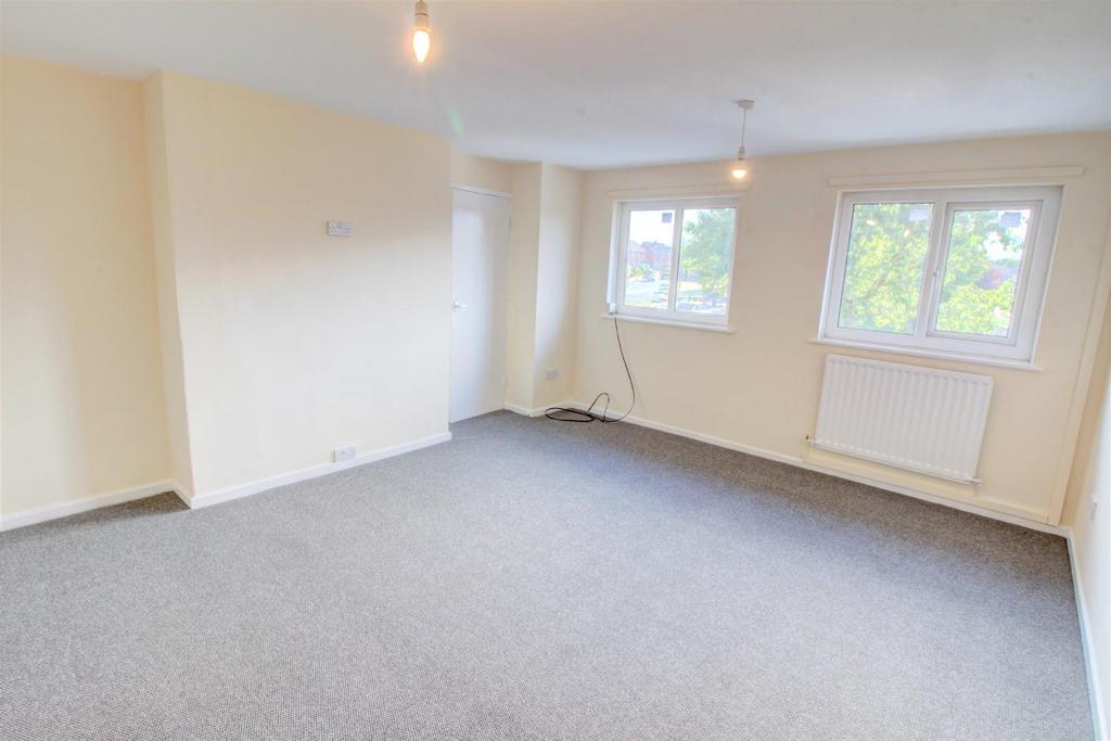 Church Walk, Morpeth 2 bed apartment £110,000