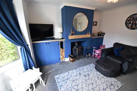 35 Burlow Road, Buxton, SK17 9HZ