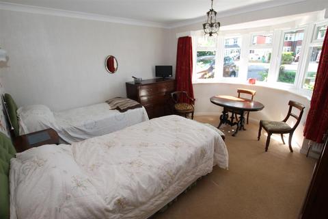11 Hill Lane, Bassetts Pole, Sutton Coldfield, B75 6LE