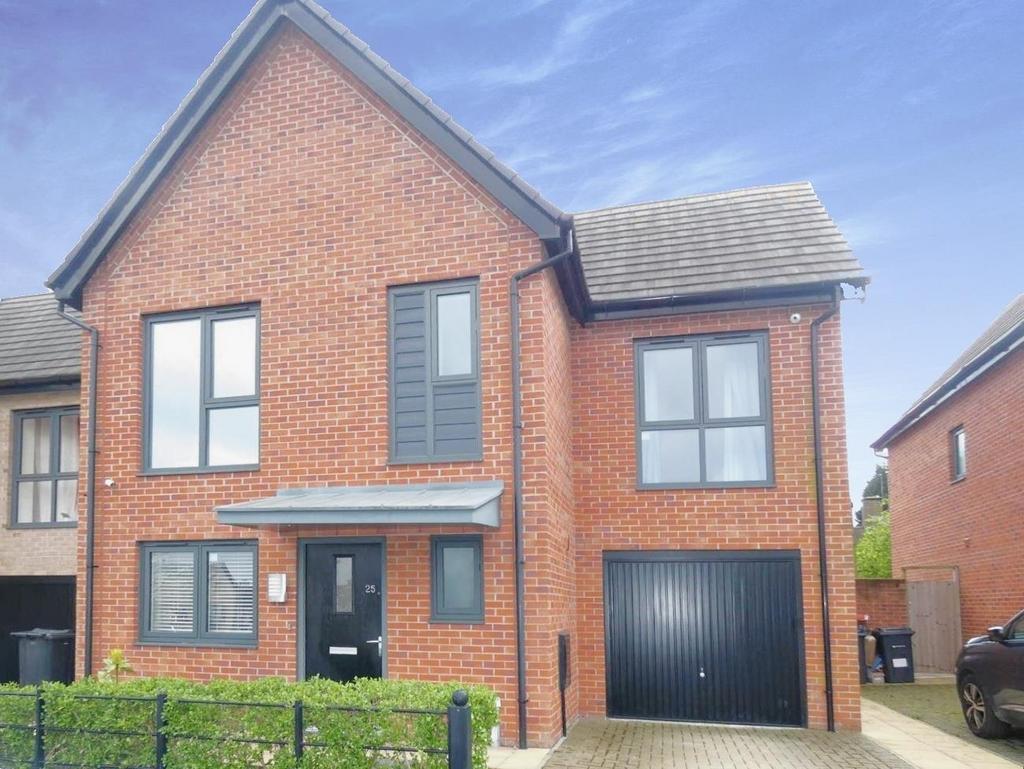 Abbey Way, Erdington, Birmingham 3 bed detached house for sale £350,000