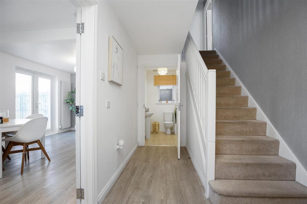 7 Mc Pherson Avenue 13.jpg