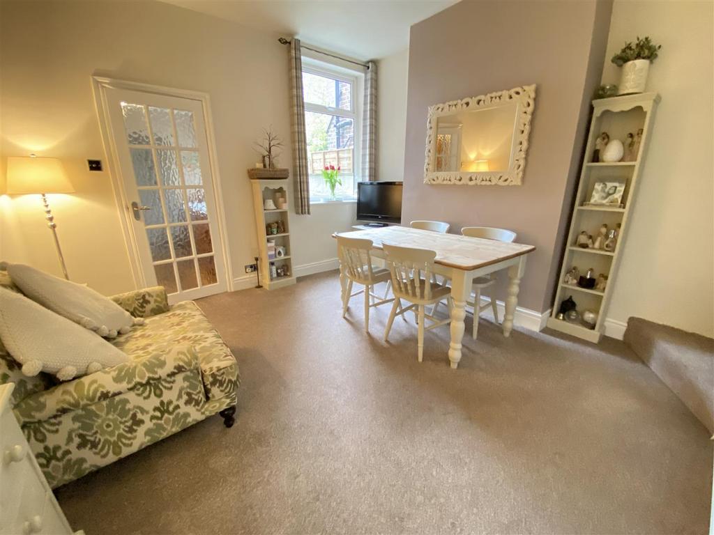 Morley Green Road, Wilmslow 3 bed terraced house for sale £359,950