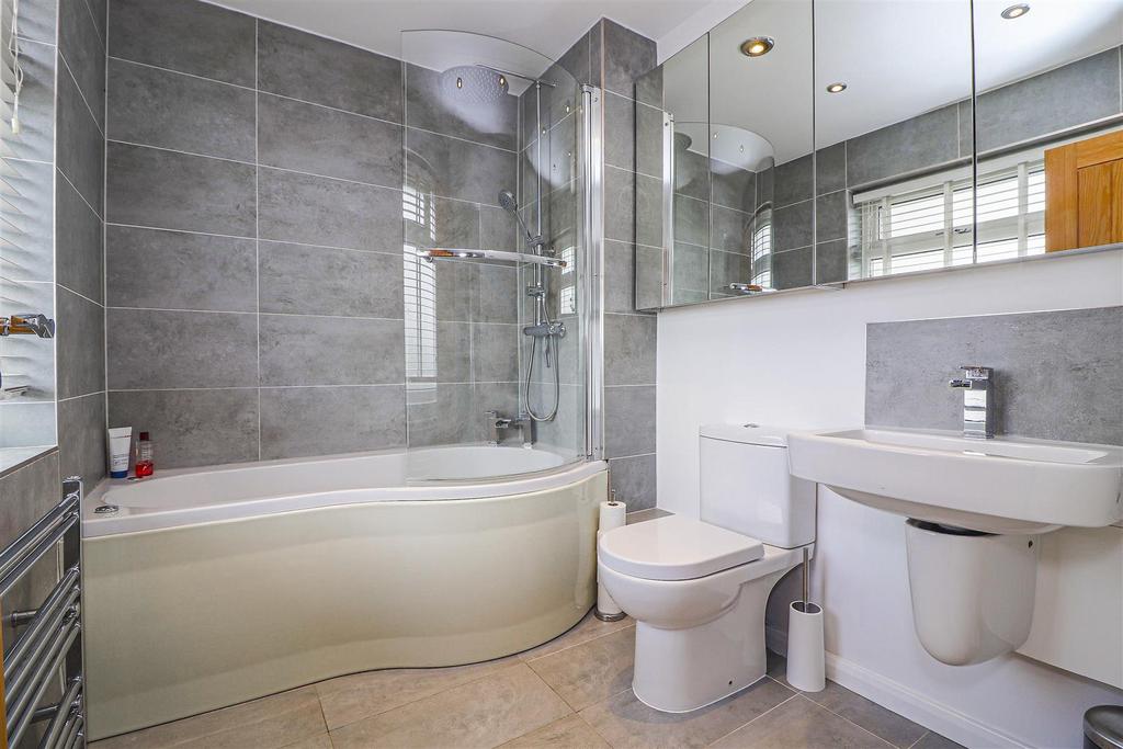 Family bathroom