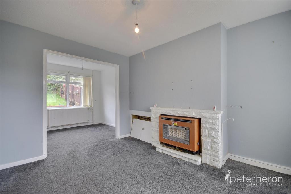 Archer Road, Farringdon, Sunderland 2 bed semidetached house for sale