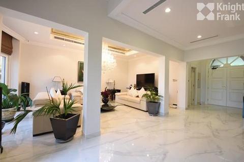 3 bedroom villa, Canal Cove, Frond G, Canal Cove Villas, Palm Jumeirah, Dubai, United Arab Emirates